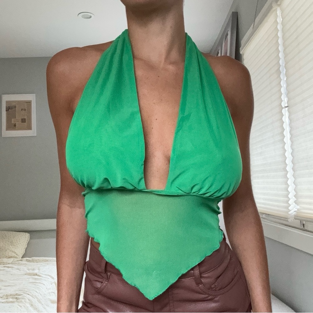 ZARA GREEN TIE UP HALTER TOP IN WOMENS SIZE S